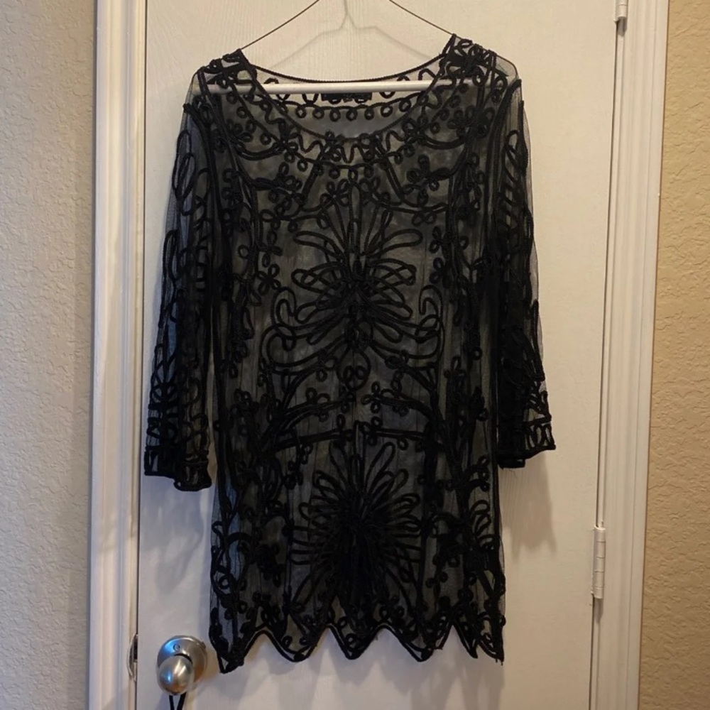 Lace over shirt
